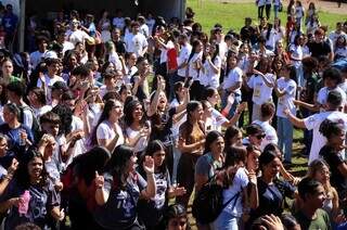 Jovens na Jornada Diocesana da Juventude 2024 (Foto: Osmar Veiga)