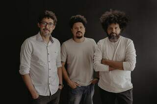 O grupo campo-grandense El Trio, formado por Gabriel de Andrade (guitarra), Gabriel Basso (baixo) e Adriel Santos (bateria). (Foto: Divulgação)