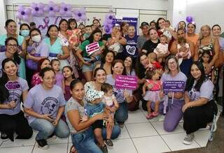 Mães participaram de encontro no HRMS em alusão ao Novembro Roxo. (Foto: Osmar Veiga)