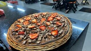 Pizza doce - Bis com morangos - Foto Divulgação