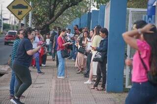 Candidatos no dia do Enem dos Concursos, o CNU, em universidade de Campo Grande. (Foto: Arquivo)