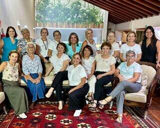 Integrantes do grupo solidário &#34;Amor Perfeito&#34;, de Campo Grande. (Foto: Arquivo pessoal)