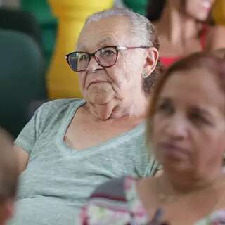 Expectativa de vida dos brasileiros cresce e chega aos 76,4 anos