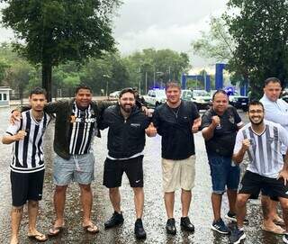 Grupo de torcedores do Atlético Mineiro em Buenos Aires (Foto: Acervo Pessoal)