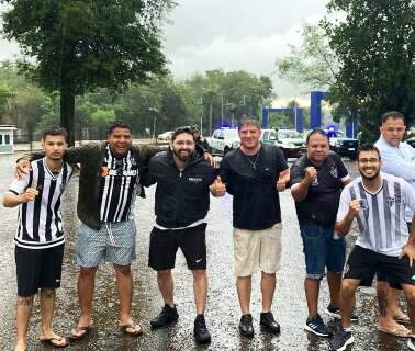 Torcida do Galo se espanta com preços na Argentina: "almoço custa R$ 100" 