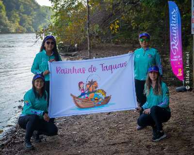 Amigas reúnem mulheres para pescar e falar sobre violência 