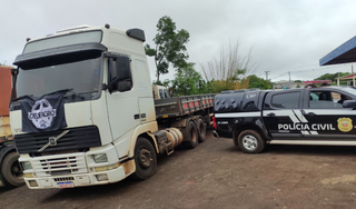 Caminhão utilizado no crime foi apreedido pela polícia e trazido para Campo Grande (Foto: divulgação / Polícia Civil)