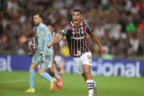 Fluminense vence Cuiabá e adia decisão sobre rebaixamento para última rodada