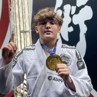 Campo-grandense de 13 anos é campeão mundial de jiu-jitsu infantojuvenil