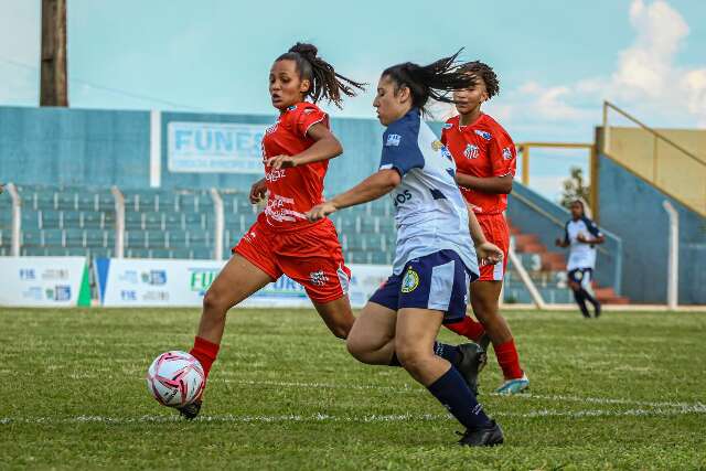 Costa Rica vence Comercial e avan&ccedil;a &agrave; final do Estadual Feminino