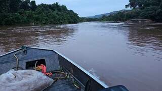 Turista de SP desparece ap&oacute;s barco virar no Rio Aquidauana