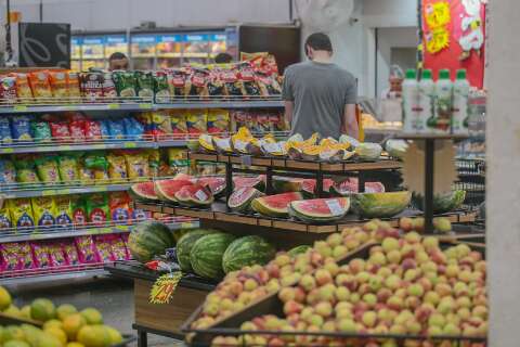 Alimenta&ccedil;&atilde;o e bebidas puxam alta da infla&ccedil;&atilde;o de 0,63% na Capital