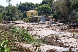 Área em Jaraguari, atingida pelo rompimento da barragem. (Foto: Arquivo/Henrique Kawaminami)