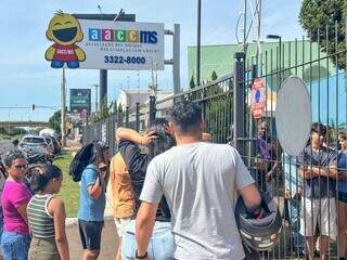 Segundo dia de feirão da AACC, em Campo Grande (Foto: Marcos Maluf)