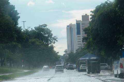 Chuva atinge Centro, região do Santa Fé e Nova Lima nesta quarta-feira