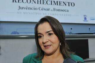 Prefeita promete n&atilde;o demitir em massa, apesar dos &quot;ajustes na folha&quot;
