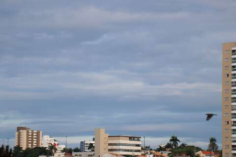 Tempo inst&aacute;vel predomina de hoje at&eacute; o fim de semana em MS