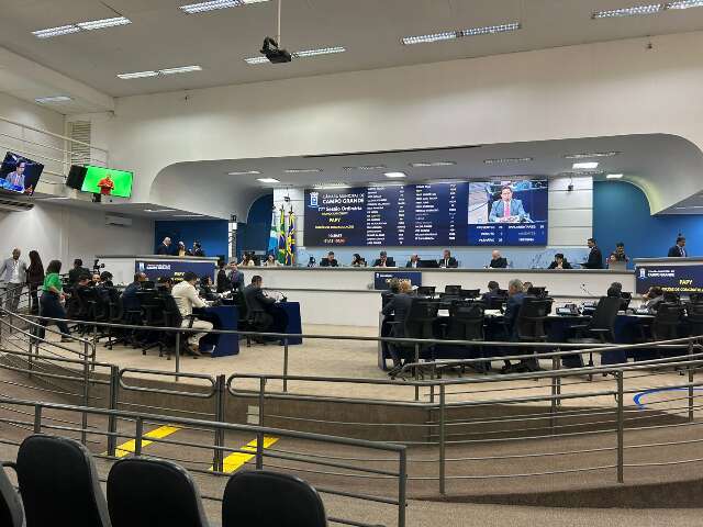 Com foco em emendas impositivas, vereadores votam or&ccedil;amento da prefeitura hoje