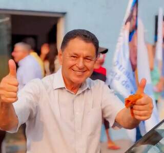 Álvaro Urt (PSDB) durante campanha para a prefeitura de Bandeirantes (Foto: Reprodução)