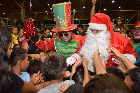 Moreninhas, Homex e Noroeste: veja a agenda do Natal nos Bairros