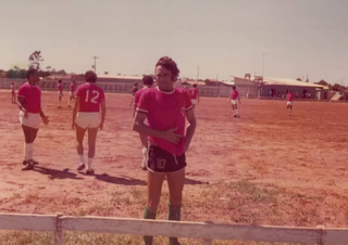 Registro de Tachinha durante jogo de futebol com amigos. (Foto: Arquivo pessoal)