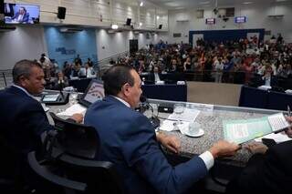 Plenário da Câmara Municipal durante votação de projetos (Foto: Divulgação/CMCG)