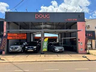 Doug Car fica na Avenida Bandeirantes, 2689, Vila Jacy. (Foto: Divulgação)