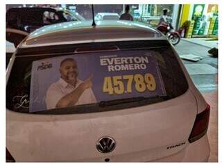 Carro usado pelo suspeito de intermediar a troca de combustíveis por voto (Foto: Reprodução)