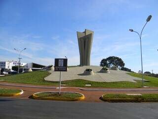 Monumento ao Colono, patrimônio histórico e cultural de Dourados (Foto: Divulgação/Prefeitura)