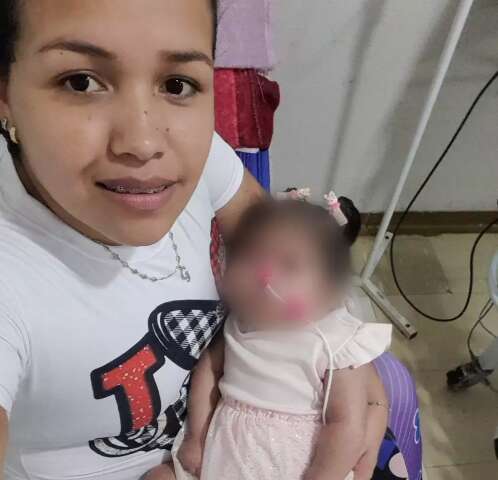 M&atilde;e pede ajuda h&aacute; 2 meses para levar filha com Down internada de volta para casa