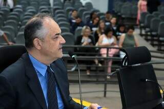 Vereador André Luis durante um dos seus últimos pronunciamentos como parlamentar (Foto: Izaías Medeiros)