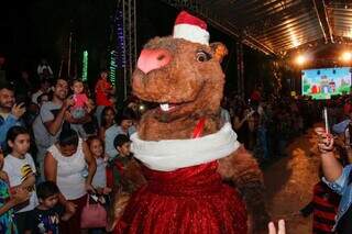 Parada Natalina, show e feira gastronômica agitam Natal em Campo Grande (Foto: Juliano Almeida)