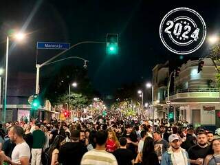 Rua 14 de Julho lotou ao ser interditada pela primeira vez (Foto: Gabi Cenciarelli)