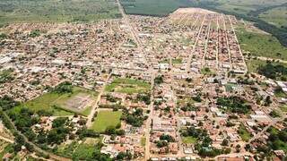 Vista aérea da cidade de Água Clara, onde o crime aconteceu (Foto: Divulgação)