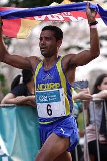 Gilbert de Carvalho, de 38 anos, disputando a Corrida do Pantanal (Foto: Acervo Pessoal) 