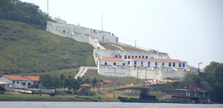 Forte Coimbra, edificação às margens do Rio Paraguai. (Foto: Anderson Gallo/Arquivo Diário Corumbaense)