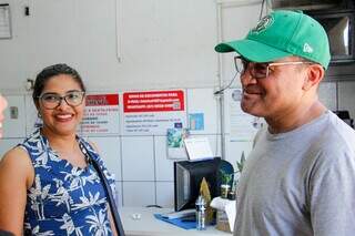 Maisa e Ednaldo aproveitaram o sábado para manter a tradição de apostar na Mega da Virada (Foto: Juliano Almeida)