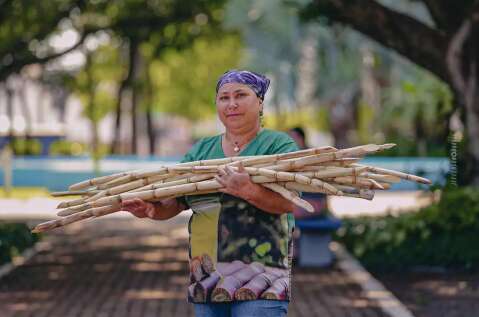 Há 20 anos, Terezinha mudou a vida da família com caldo de cana 