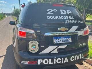 Viatura da Polícia Civil usada para diligênias da investigação (Foto: Divulgação)