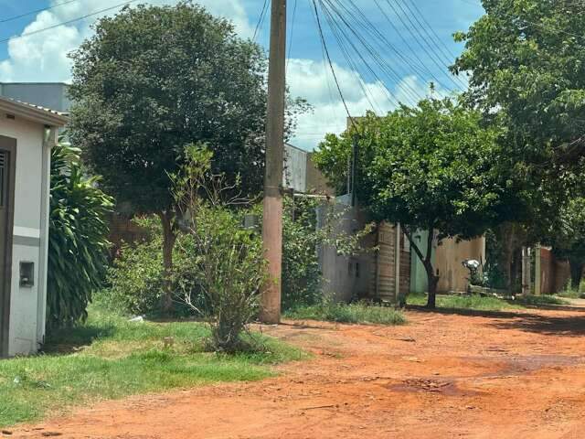 Morre garoto baleado que estava sentado em frente de casa