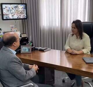 Governador em exerc&iacute;cio discute prioridades da Capital com prefeita e vereadores