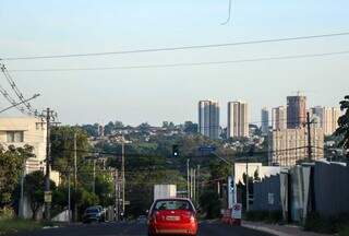 Calor&atilde;o predomina e m&aacute;xima pode chegar aos 38&ordm;C em MS