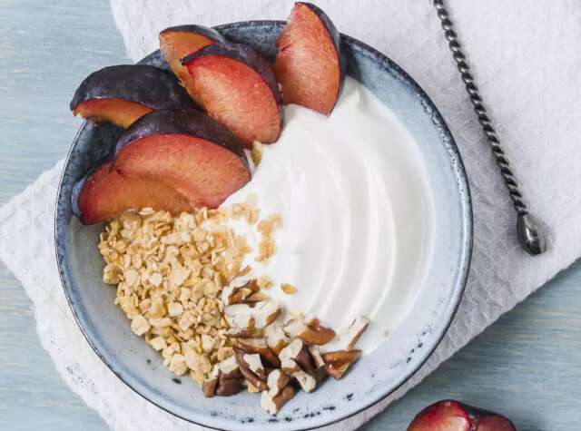 Sem tempo? Nutricionista ensina receitas rápidas para café da manhã