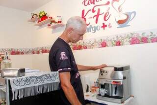 Fofoca de trabalho fez casal abrir cafeteria com chipa e caf&eacute; a R$ 5