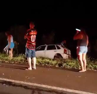 Acidente entre Gol e Fiat Uno resulta em morte na BR-060