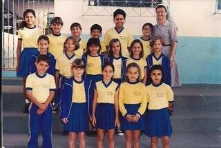 Refazer foto de escola 30 anos depois foi pura emo&ccedil;&atilde;o em Bonito