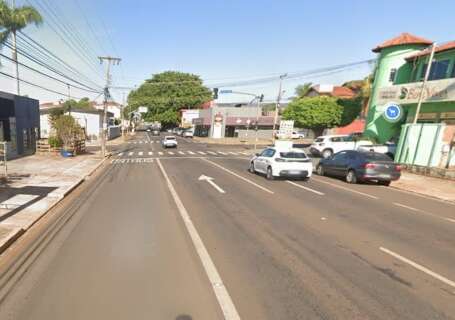 B&ecirc;bado e com a CNH vencida, homem &eacute; preso ap&oacute;s lan&ccedil;ar jovem em cap&ocirc; de carro