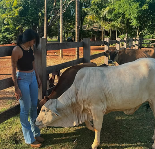 Sem ver machismo, Boiadeira diz que homens do sertanejo s&atilde;o &lsquo;bonzinhos&#039;