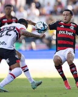 S&atilde;o Paulo e Flamengo empatam sem gols em jogo nos EUA 