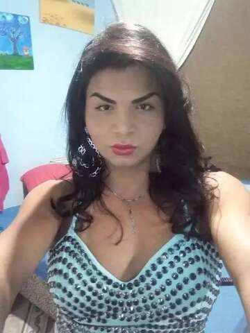 Mulher trans diz que foi atacada a mando de cafetina